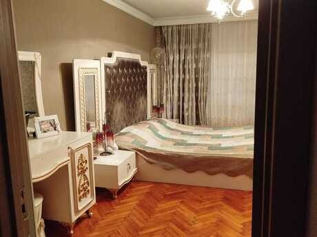 3 otaqlı köhnə tikili - Elmlər Akademiyası m. - 62 m²
