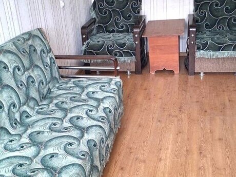 2 otaqlı köhnə tikili - Yeni Günəşli q. - 60 m²