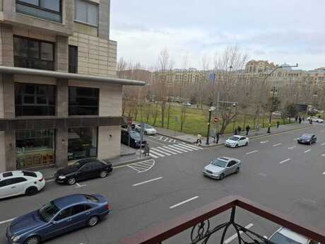 3 otaqlı köhnə tikili - Sahil m. - 80 m²