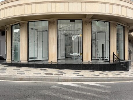 Obyekt - Gənclik m. - 385 m²