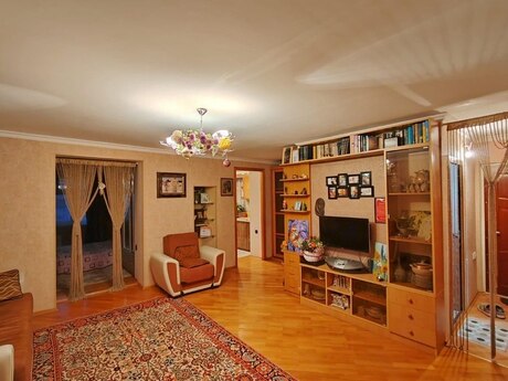 Объявление №6016407 - Баку, м. Низами, 2-комн., 61 м², 4/5 этаж