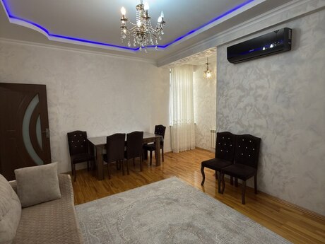 2-room apartment for rent, 80 m², Memar Əcəmi: 700 ₼/mo 2