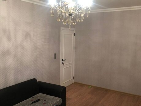 3 otaqlı köhnə tikili - Gənclik m. - 90 m²