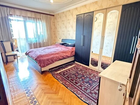 3 otaqlı köhnə tikili - Azadlıq Prospekti m. - 95 m²