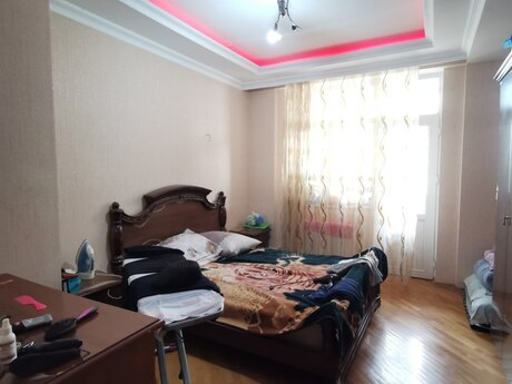 2-комн. новостройка - м. Ази Асланов - 68 м²