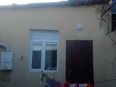 2 otaqlı həyət evi/bağ evi - Biləcəri q. - 60 m²