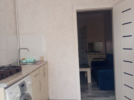 2 otaqlı həyət evi/bağ evi - Biləcəri q. - 60 m²