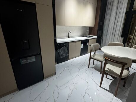 3 otaqlı yeni tikili - Nəsimi r. - 125 m²