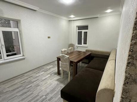2 otaqlı köhnə tikili - Suraxanı r. - 45 m²