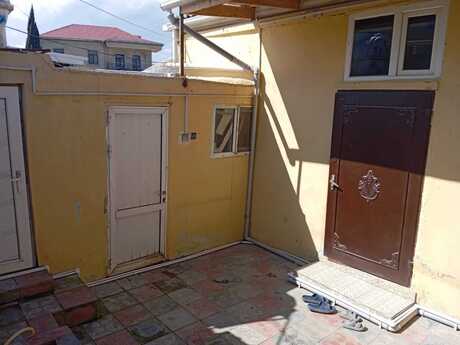 2 otaqlı həyət evi/bağ evi - Çiçək q. - 80 m²