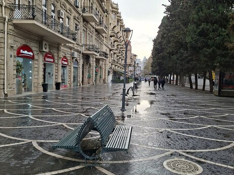 3-комн. вторичка - м. Сахил - 75 м²