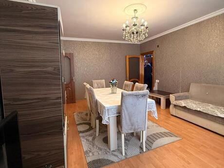 4 otaqlı köhnə tikili - Elmlər Akademiyası m. - 110 m²