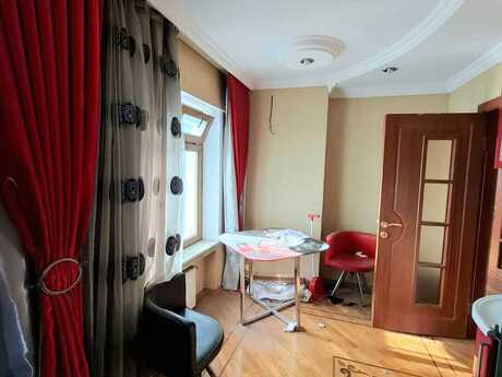 2 otaqlı köhnə tikili - Şah İsmayıl Xətai m. - 75 m²
