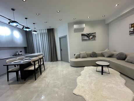 3 otaqlı yeni tikili - 28 May m. - 100 m²