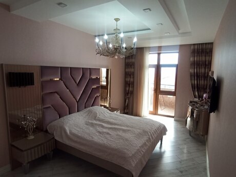 4 otaqlı yeni tikili - Binəqədi r. - 150 m²