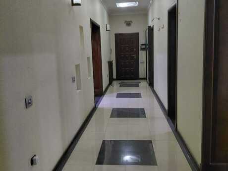 4 otaqlı köhnə tikili - Elmlər Akademiyası m. - 180 m²