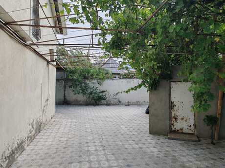 5 otaqlı həyət evi/bağ evi - Buzovna q. - 150 m²