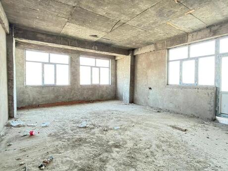 4 otaqlı yeni tikili - Sabunçu r. - 190.5 m²