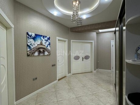 Elan №6017393 - Bakı, Həzi Aslanov m., 3 otaqlı, 135 m², 7/17 mərtəbə