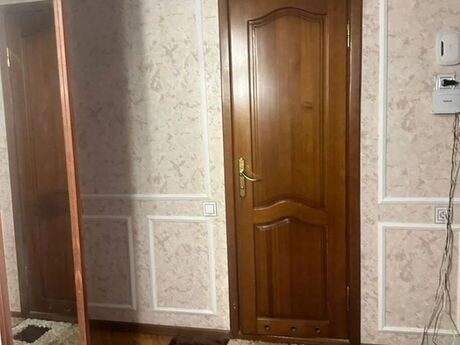 3 otaqlı köhnə tikili - Elmlər Akademiyası m. - 60 m²