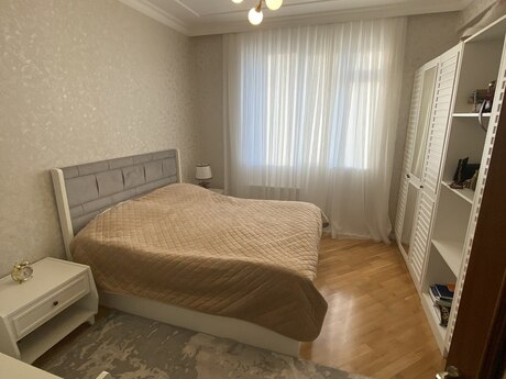 3 otaqlı yeni tikili - Badamdar q. - 125 m²