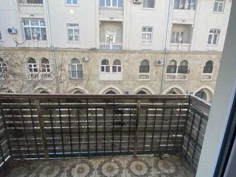 3 otaqlı köhnə tikili - Sahil m. - 103 m²