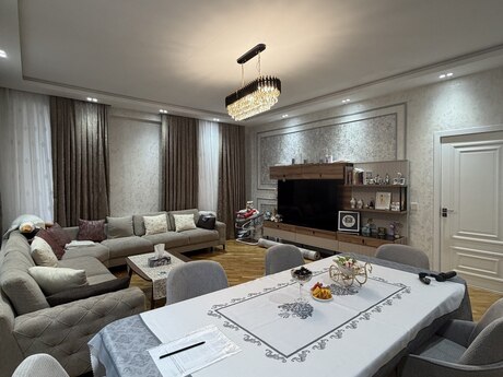 2-комн. новостройка - Хатаинский р. - 100 м²