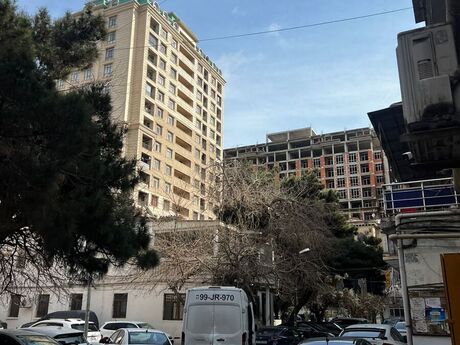 Elan №5976391 - Bakı, Nəriman Nərimanov m., 3 otaqlı, 170 m², 16/16 mərtəbə