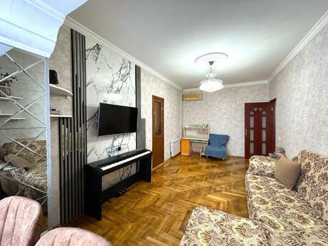 2 otaqlı köhnə tikili - Nəriman Nərimanov m. - 65 m²