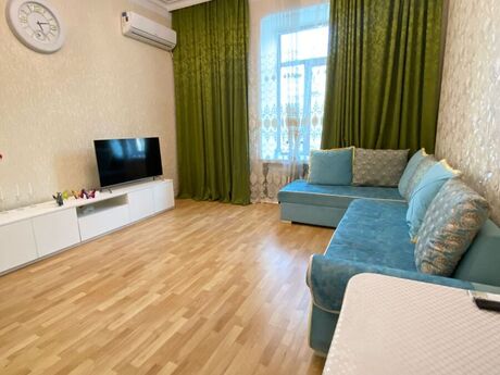 2 otaqlı köhnə tikili - Sahil m. - 60 m²