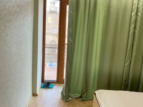 2 otaqlı köhnə tikili - Sahil m. - 60 m²