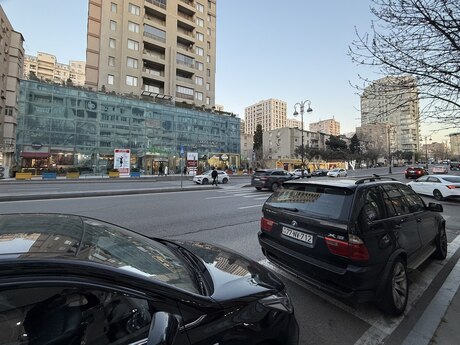 2-комн. · 45 m² · 1/5 этаж, İnşaatçılar