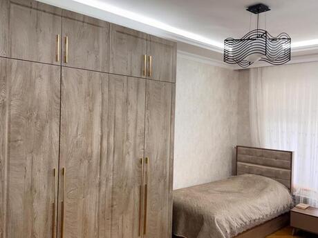 4 otaqlı köhnə tikili - Əhmədli q. - 90 m²