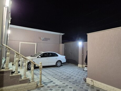 Satılır 4 otaqlı həyət evi/bağ evi 120 m², Sumqayıt