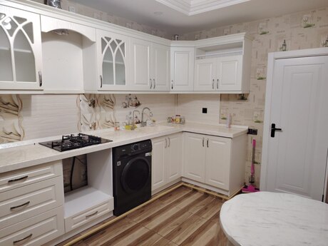 Satılır 2 otaqlı yeni tikili 70 m², Xırdalan