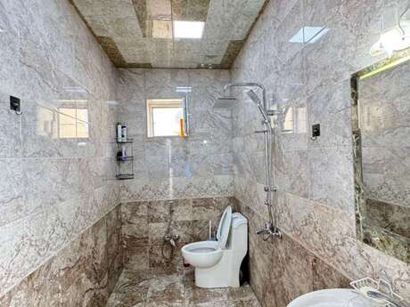 House with Garden, Villa For Sale