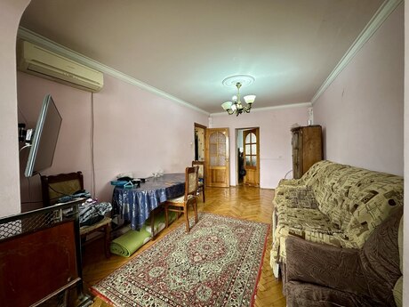 3 otaqlı köhnə tikili - Neftçilər m. - 70 m²
