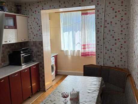 3 otaqlı köhnə tikili - Əhmədli m. - 80 m²