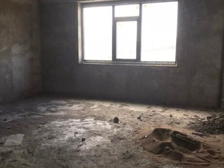 4 otaqlı yeni tikili - Elmlər Akademiyası m. - 181 m²