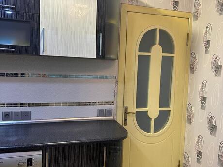 Satılır 4 otaqlı yeni tikili 109 m², İnşaatçılar m.