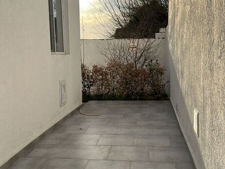 3 otaqlı həyət evi/bağ evi - Novxanı q. - 90 m²