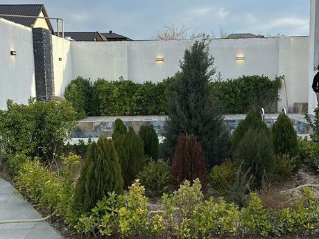 3 otaqlı həyət evi/bağ evi - Novxanı q. - 90 m²