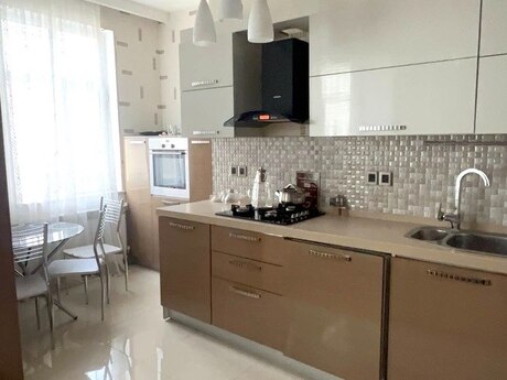3 otaqlı yeni tikili - Qara Qarayev m. - 105 m²