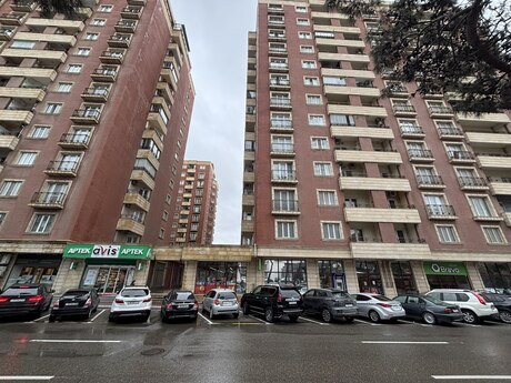 3 otaqlı yeni tikili - Kubinka q. - 127 m²