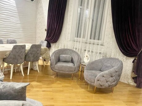 Elan №6018572 - Bakı, İnşaatçılar m., 3 otaqlı, 135 m², 8/18 mərtəbə