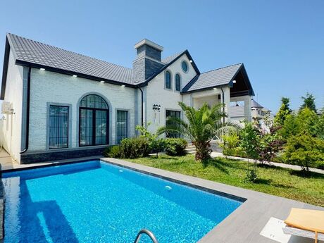 5-комн. дом/дача - пос. Мардакан - 260 м²