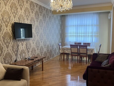2 otaqlı yeni tikili - Elmlər Akademiyası m. - 95 m²