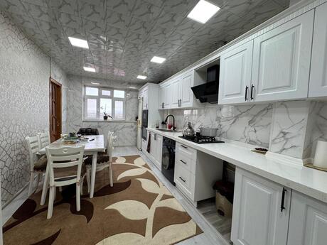 5 otaqlı köhnə tikili - Biləcəri q. - 110 m²