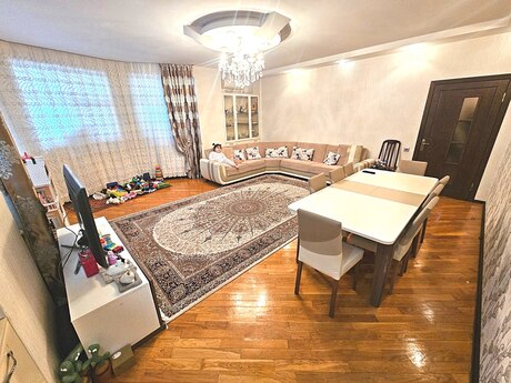 2 otaqlı mənzil, 105 m², Neftçilər: 250 000 ₼ 5
