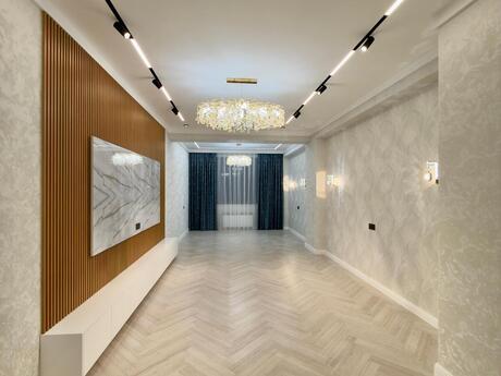 4 otaqlı yeni tikili - Şah İsmayıl Xətai m. - 172 m²